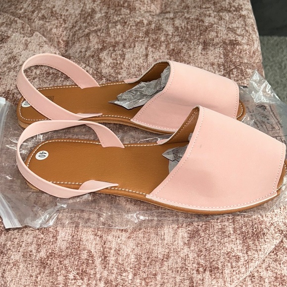 2 for 1 Brand New Sandals! - Picture 5 of 7